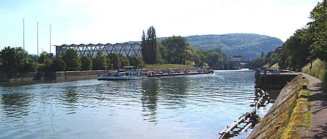 Basel: Rhinelock at Birsfelden